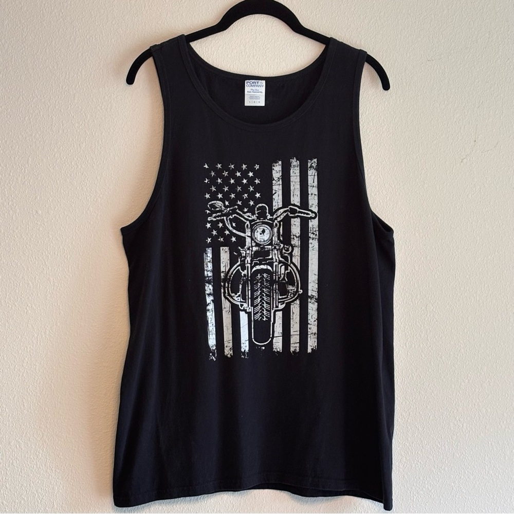 Men’s Black Tank Top with Distressed American Flag & Motorcycle Design Size LG